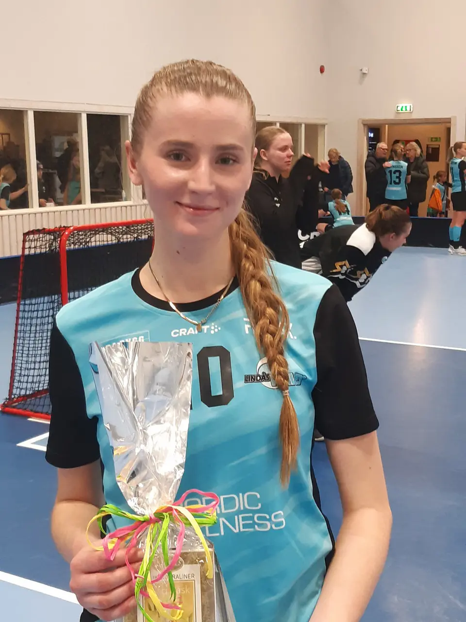 Justina Eliasson fick pris av FM reklam som matchens lirare i säsongens sista match.