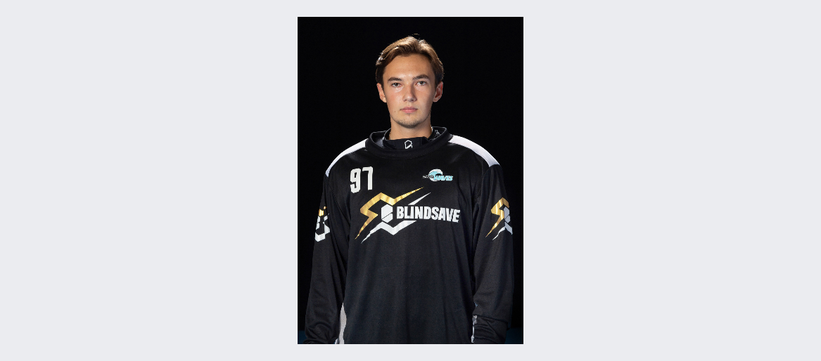 Odin Sundström Esperi gjorde sin första match i herrlaget och gjorde det med bravur.
