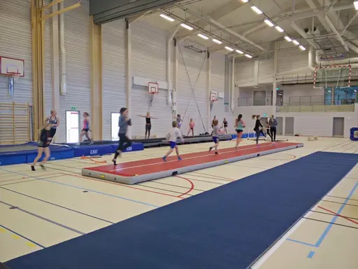 På bilderna ser ni WGFs RM-trupp på deras första träning i Vaxholms nya Sporthall!