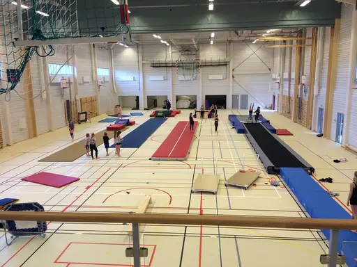 På bilderna ser ni WGFs RM-trupp på deras första träning i Vaxholms nya Sporthall!