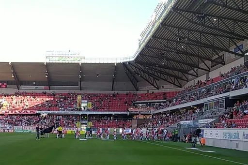 Den 27/6 gick stora delar av laget line-up när Kalmar FF tog emot IFK Värnamo hemma på Guldfågeln. Alla var så duktiga, och hade som synes väldigt roligt!