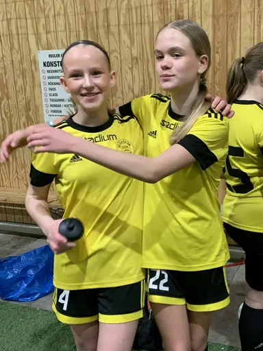 Full fart i Barken Arena (Fotbollshall) 