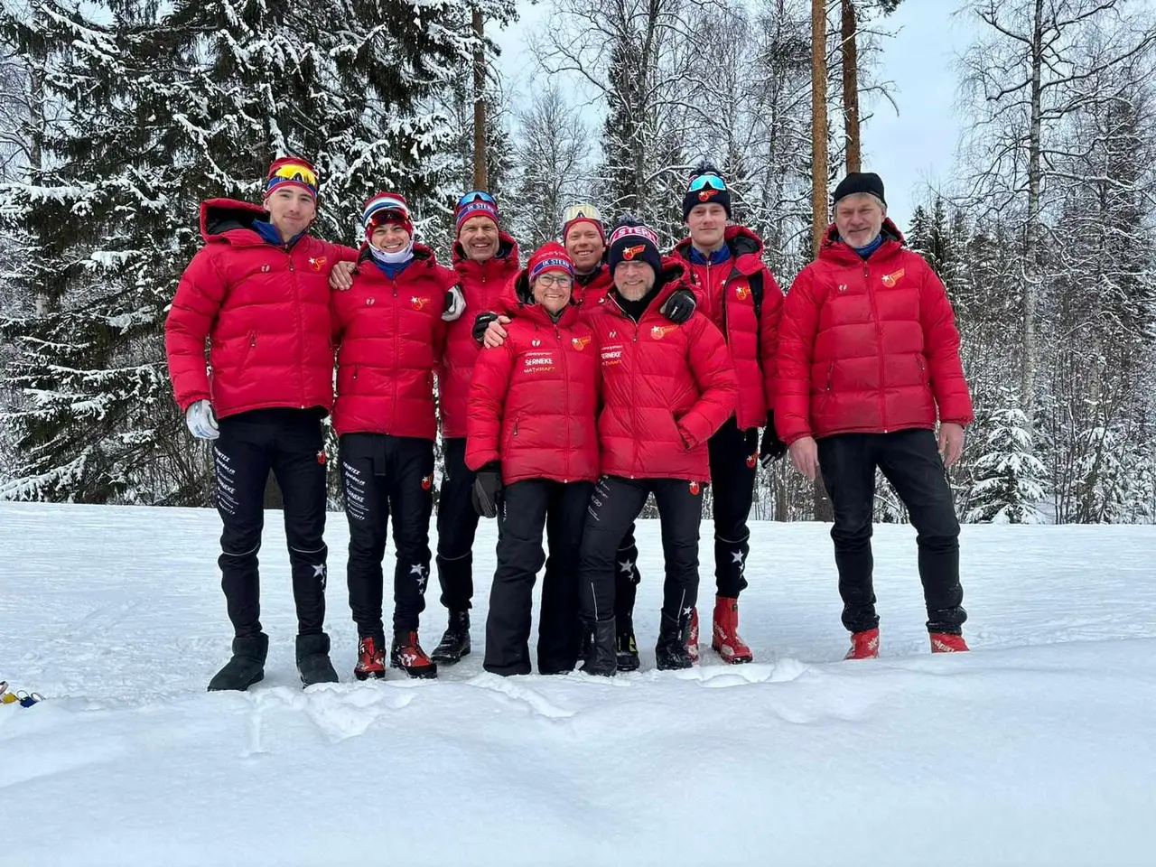 Fr. v: Axel Sandberg, Nils Sjöberg, Magnus Sjöberg, Annika Buskqvist, Alfred Buskqvist, Anders Buskqvist, Harald Ekenberg och Claes Ekenberg