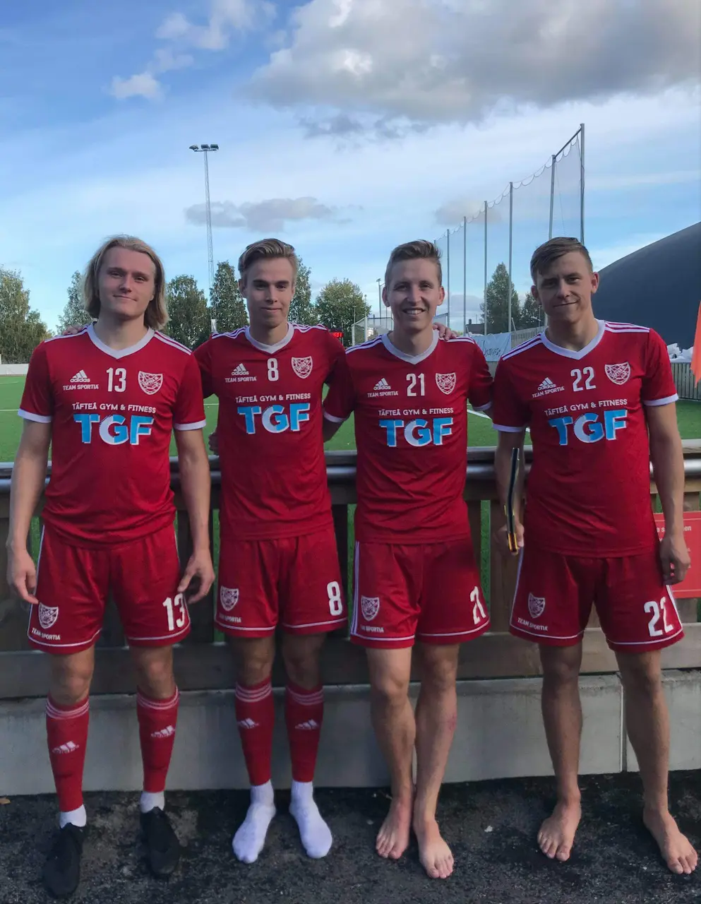 Nöjda röda lirare, fr v Jacob Ottosson (1 mål + 3 ass), William Ekenberg (1 mål), Emil Hallberg (2 mål) och matchens lirare Andreas Rodin.