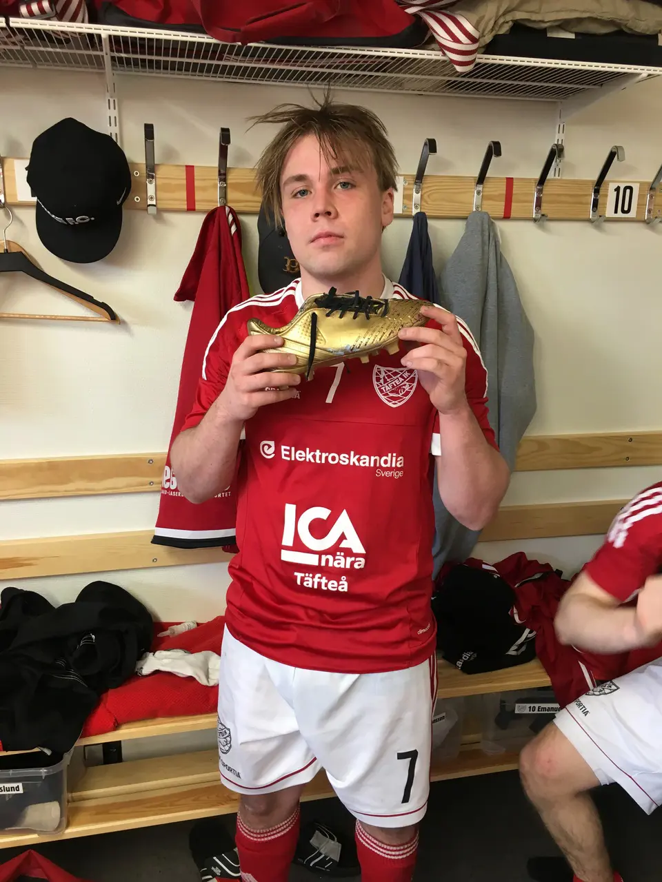 Dagens guldsko Felix PJ
