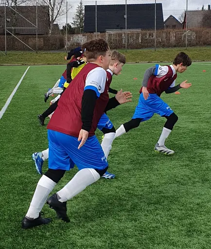Träningsmatch mot Veberöd 0-1. Uppskattad träning för RAIFS målvakter. 
