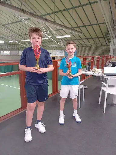Från vänster uppe: Edin och Frans, PS9, där Frans stod som segrare. Felix och David, PS11. Från vänster nere: Leo, vinnare PS13A. Nestor, tog hem vinsten i PS11