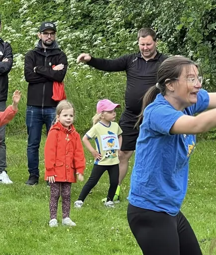 Bamseloppet 2024 med så mycket andra kringaktiviteter🌞 Stort Tack till Coop Bohus som sponsrade med banan och festis till alla som sprang 
