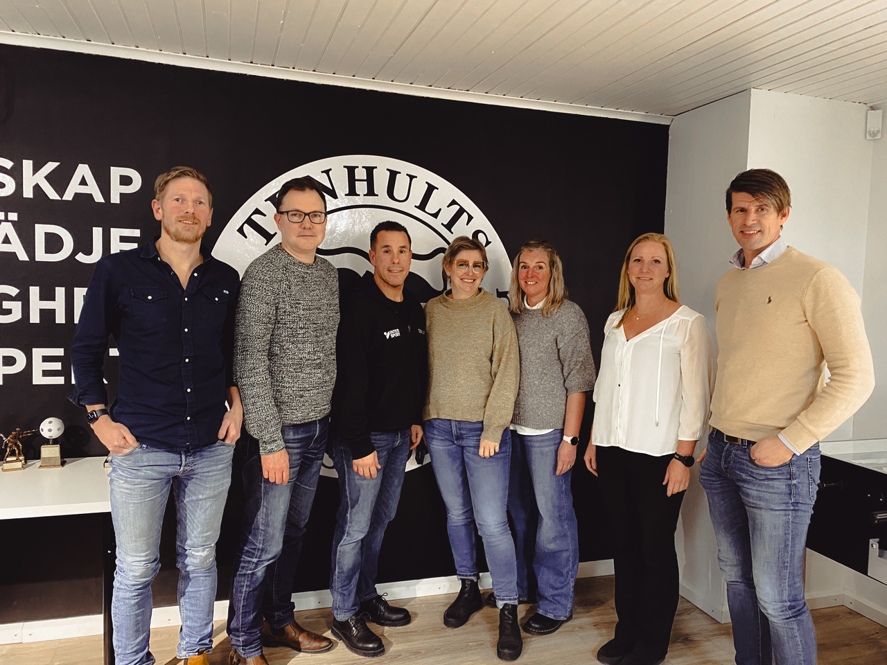 Nya styrelsen (fr v): Pierre Henriksson, Per Ryner, Mattias Fejes, Anna Åman, Christina Gersér, Therese Carlbrant, Per Nilsson. Suppleanten Sara Rudhammar var ej närvarande.
