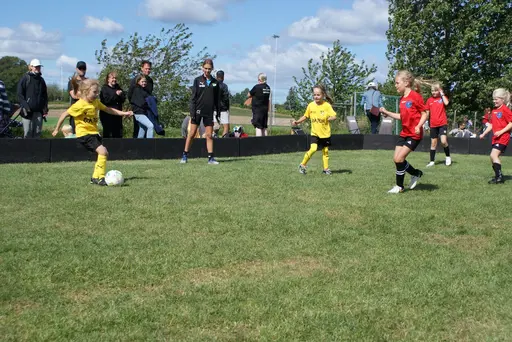 F17 första cup, Och wow vilken debut de gjorde 