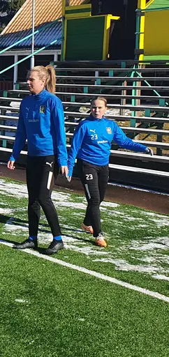 Snön låg kvar under uppvärmningen