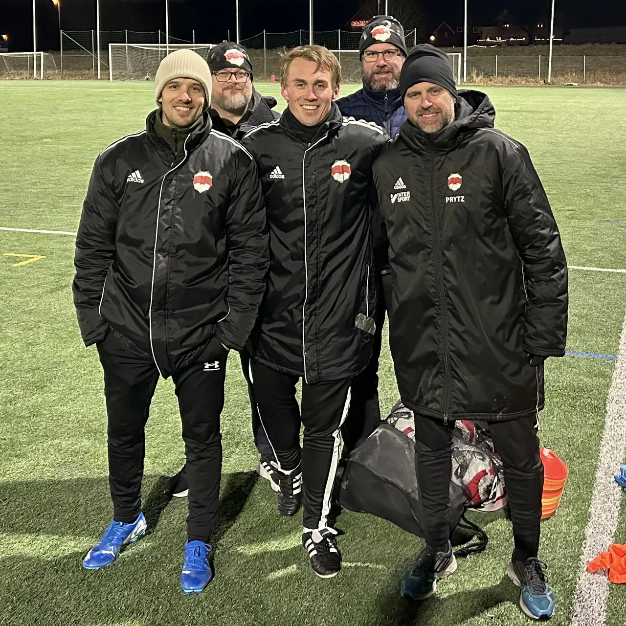 Fr v Boban Boskovic, Viktor Olsson, Mikael Prytz. Bakre rad fr v. Johan Strande, Mattias Niklasson