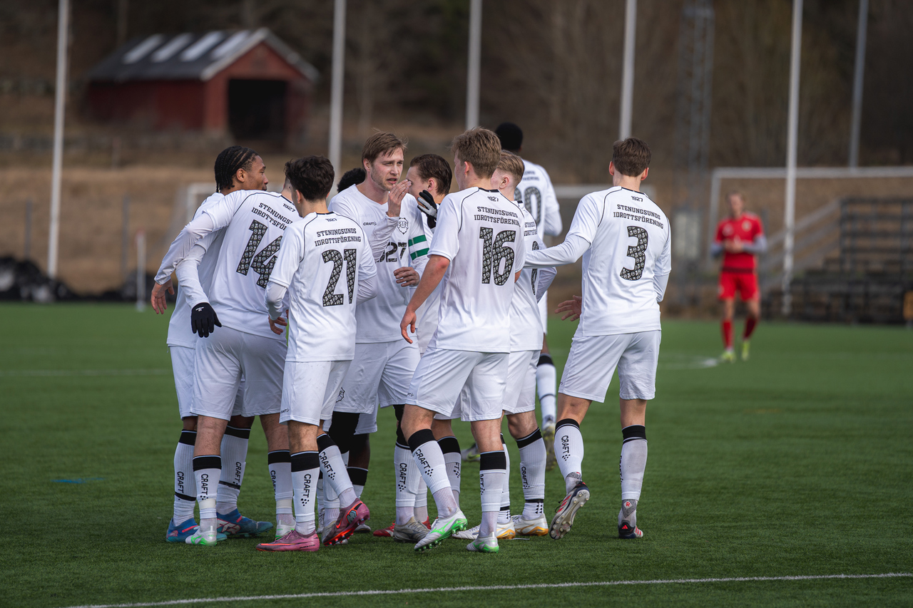 Målfirande. Foto: William Quist