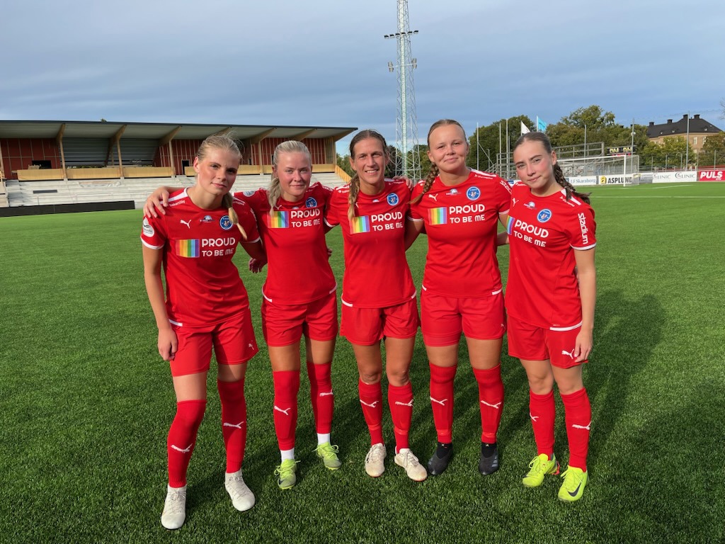 Fem målskyttar Tuva Berneland, Emelie Kinle, Malin Skoglund, Thea Lehtinen, Elin Karlsson