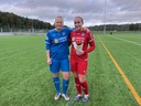 Liv håller nollan tillsammans med målskytten och bästa spelare Stella