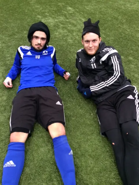 Andreas "Addi" här tillsammans med Wille efter träningen igår!