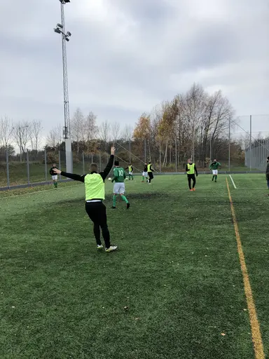 Dagens träningsmatch mot Malmö City (div.3) slutade med Husievinst 3-1 efter mål av Marcus W. och Rocco T.