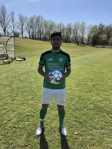Vinst med 4-2 (3-0) i dagens hemmamatch mot Dalby. På en av bilderna skymtar en av dagens kämpar, Mazze (med bollen i händerna), som gjorde 2 assist och årets (!) mål på bild.