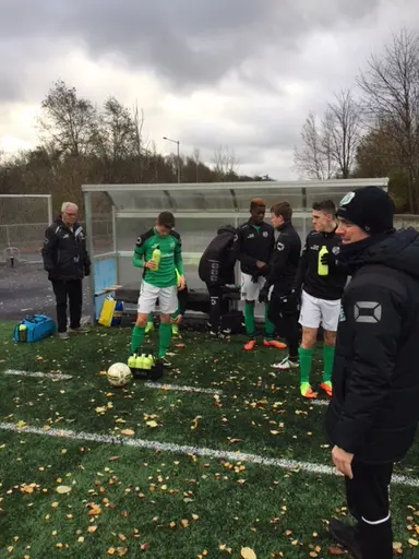1-1 i halvtid blev hela 5-1 efter en kraftig offensiv av Husie i andra..