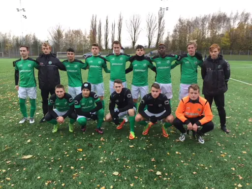 1-1 i halvtid blev hela 5-1 efter en kraftig offensiv av Husie i andra..