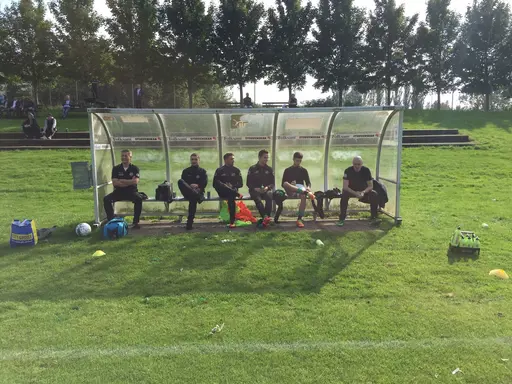 2-2 (1-1) mot Vellinge säkrar nytt kontrakt för dom fantastiska killarna i Husie..