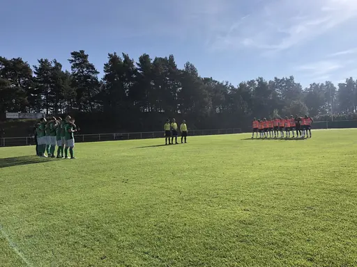 Efter 90 spelade slutade matchen 4-2 (1-2) till Vanneberga...