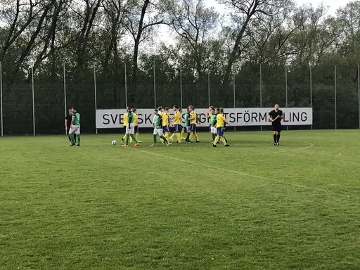 Kvällens DM-match, hemma mot duktiga div.1-laget Eskilsminne slutade 0-7 (0-3) i gästernas favör..