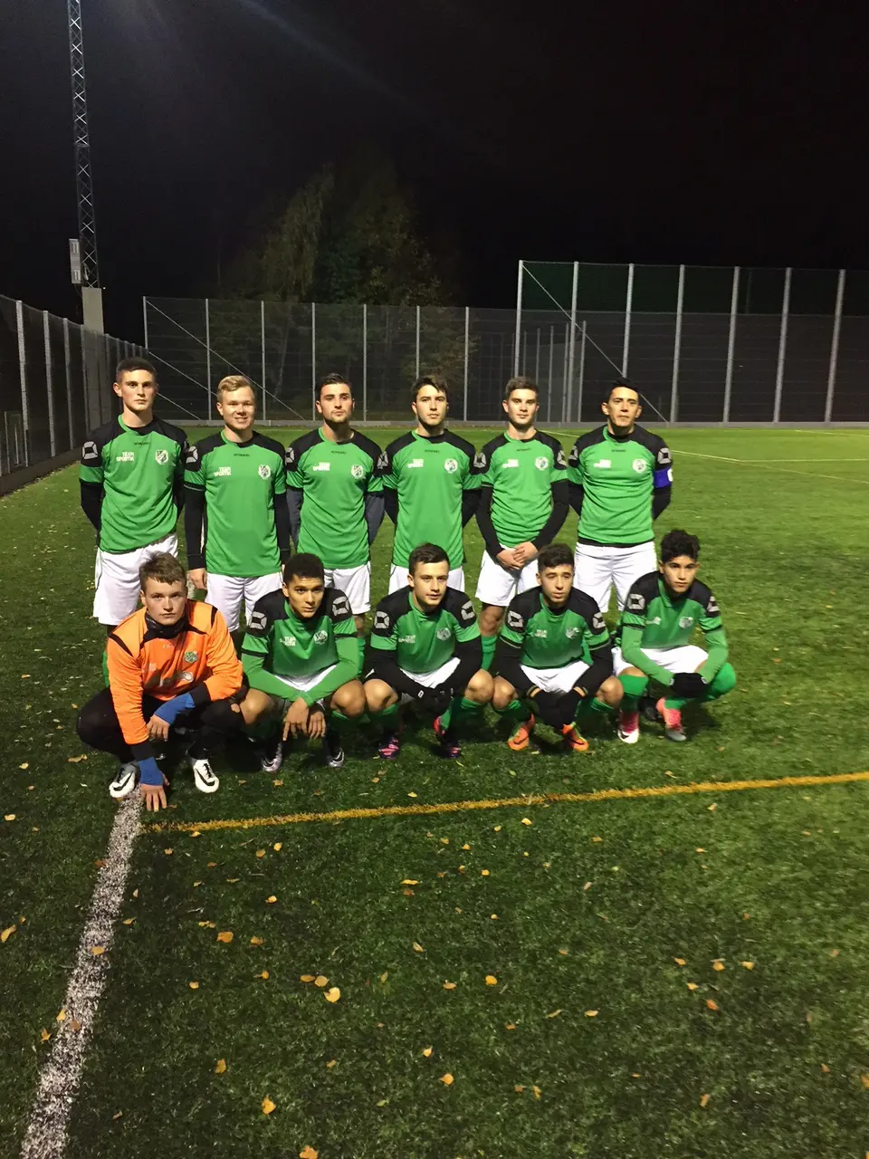 Kvällens unga Husie-trupp som mötte div. 4 kollegorna från Åkarps IF. Matchen slutade 3-3(2-3).