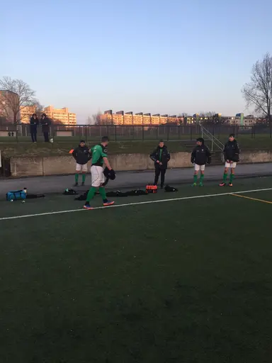 Ett ungt Husie tog ledningen två gånger i matchen mot Rosengårds FF, en av favoriterna i femman i år..