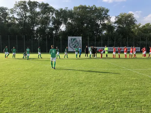 Grymt skönt med en seger innan uppehållet för Husies gröna kämpar. Vinst med 5-3 (5-0)..