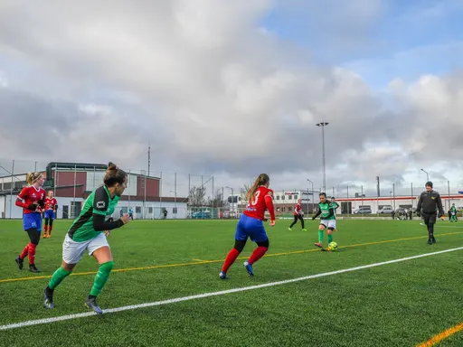 Fantastiskt fotbollsväder och en solid insats av de gröna - foto Mats Borg