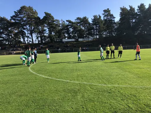 Efter 90 spelade slutade matchen 4-2 (1-2) till Vanneberga...