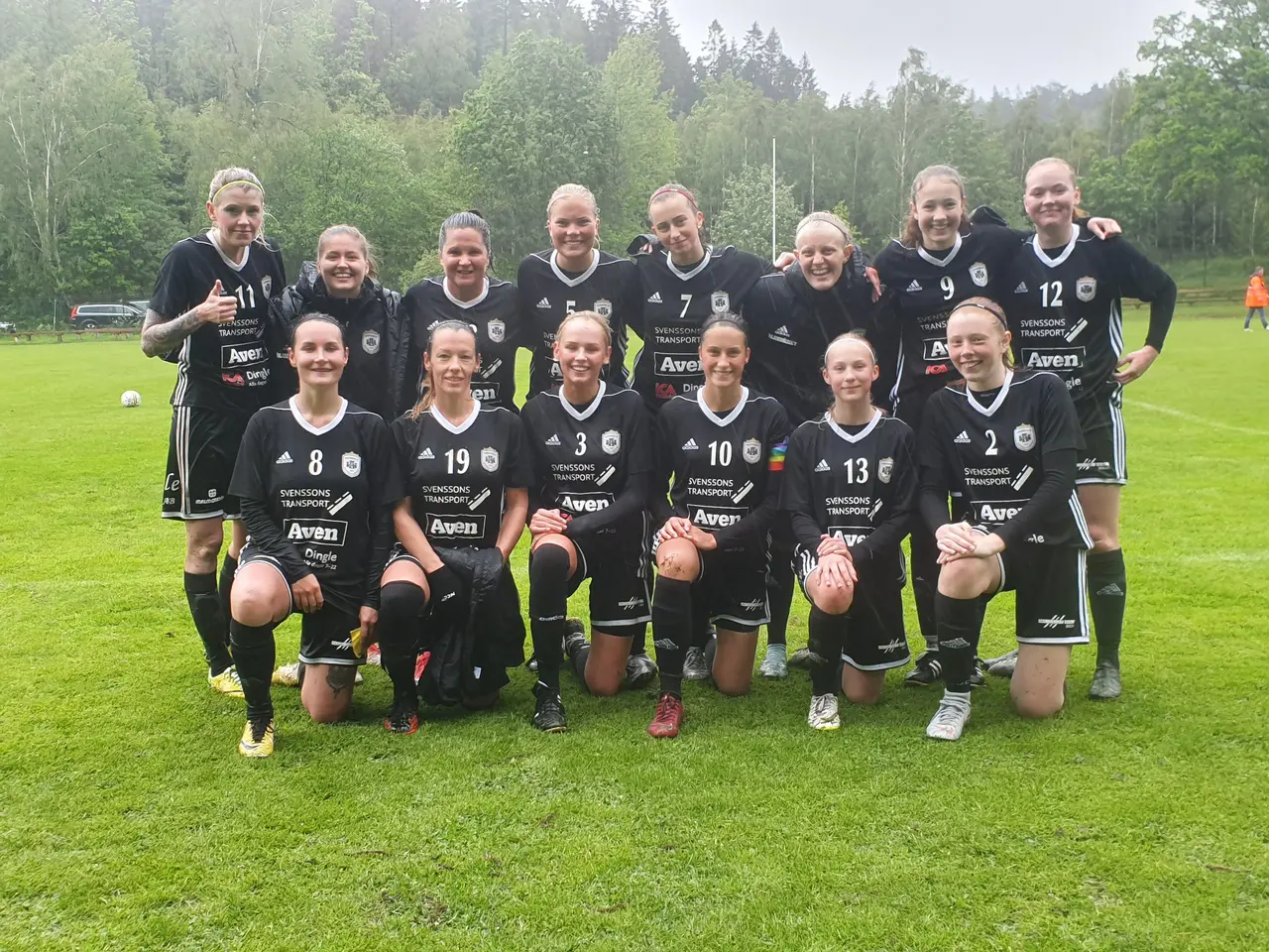 Tumme upp för dagens genomblöta hjältar