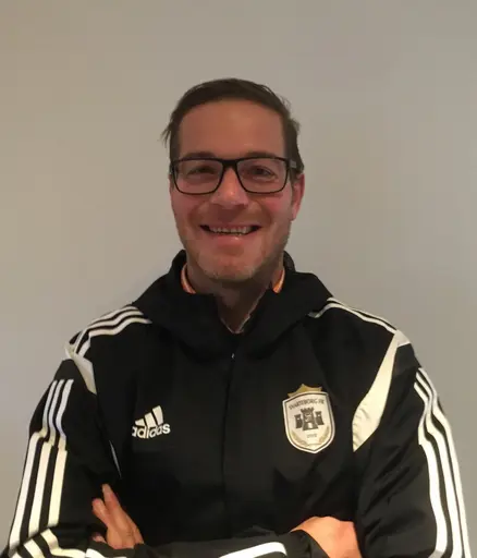 Mikael "Abbe" Albrektsson blir ny huvudtränare i SFK och Jonas "Falken" Falk blir ny Målvakts- och Ass. tränare