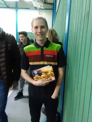 P12 prisutdelning, Burger kings representant Linus och segrare i P16