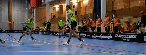 Seger med 9-8 och säsongens första trepoängare!