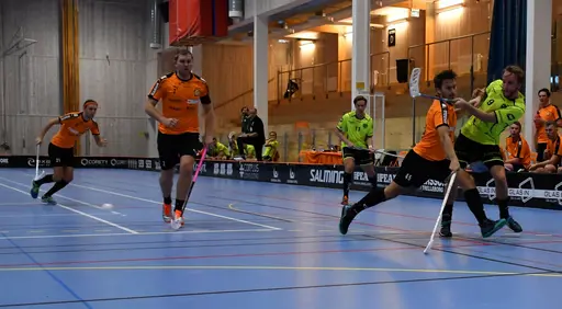 Seger med 9-8 och säsongens första trepoängare!