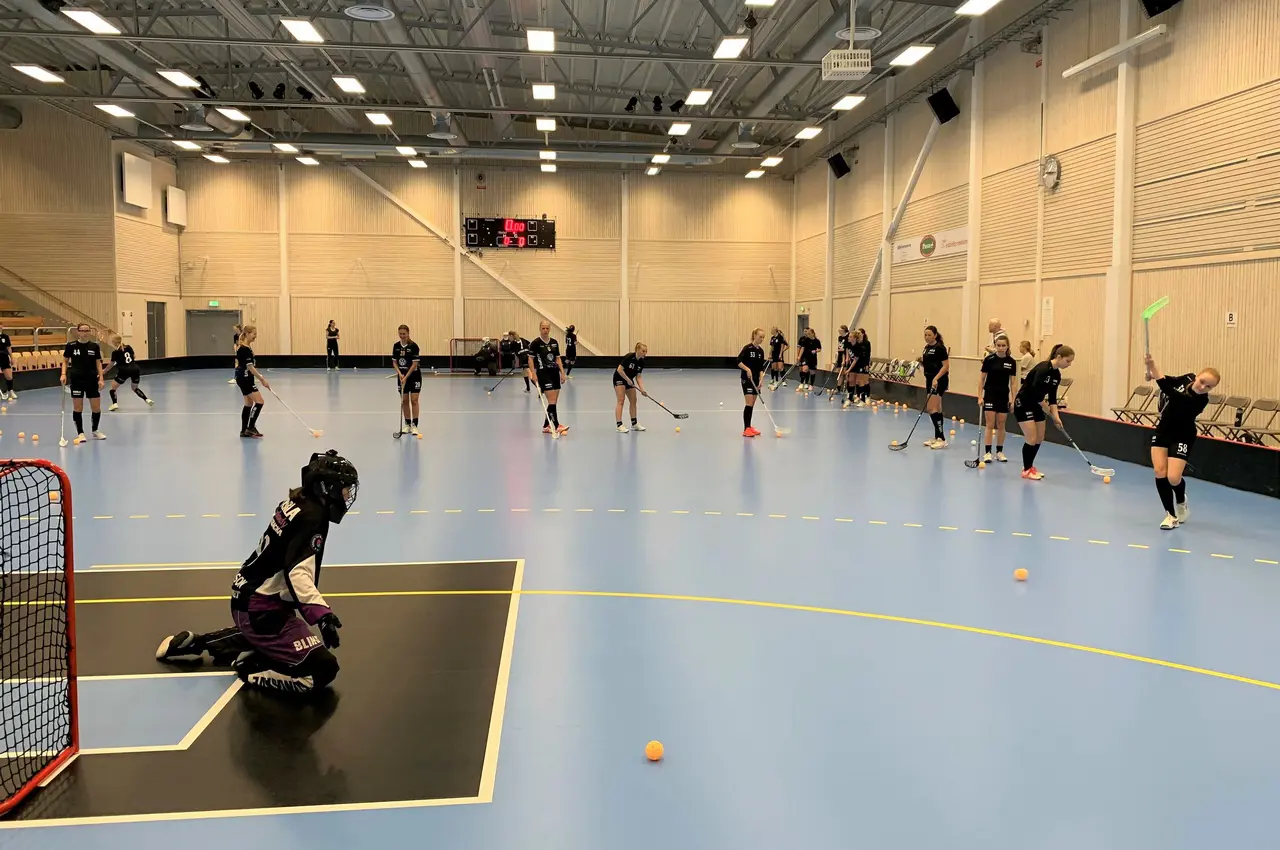 Uppvärmning inför årets första träningsmatch