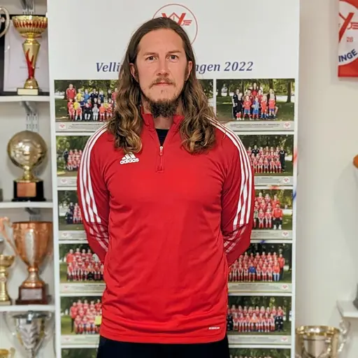 Från vänster: Bengt Månsson (Huvudtränare), Jörgen Eriksson (Assisterande tränare) och Hampus Forsén (Assisterande tränare)