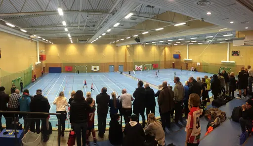 VellingeCupen Lions spelas under tre helger med totalt 274 lag både pojkar och flickor i åldersgrupper 8-13 år. Under cupen spelas totalt 636 matcher!!!