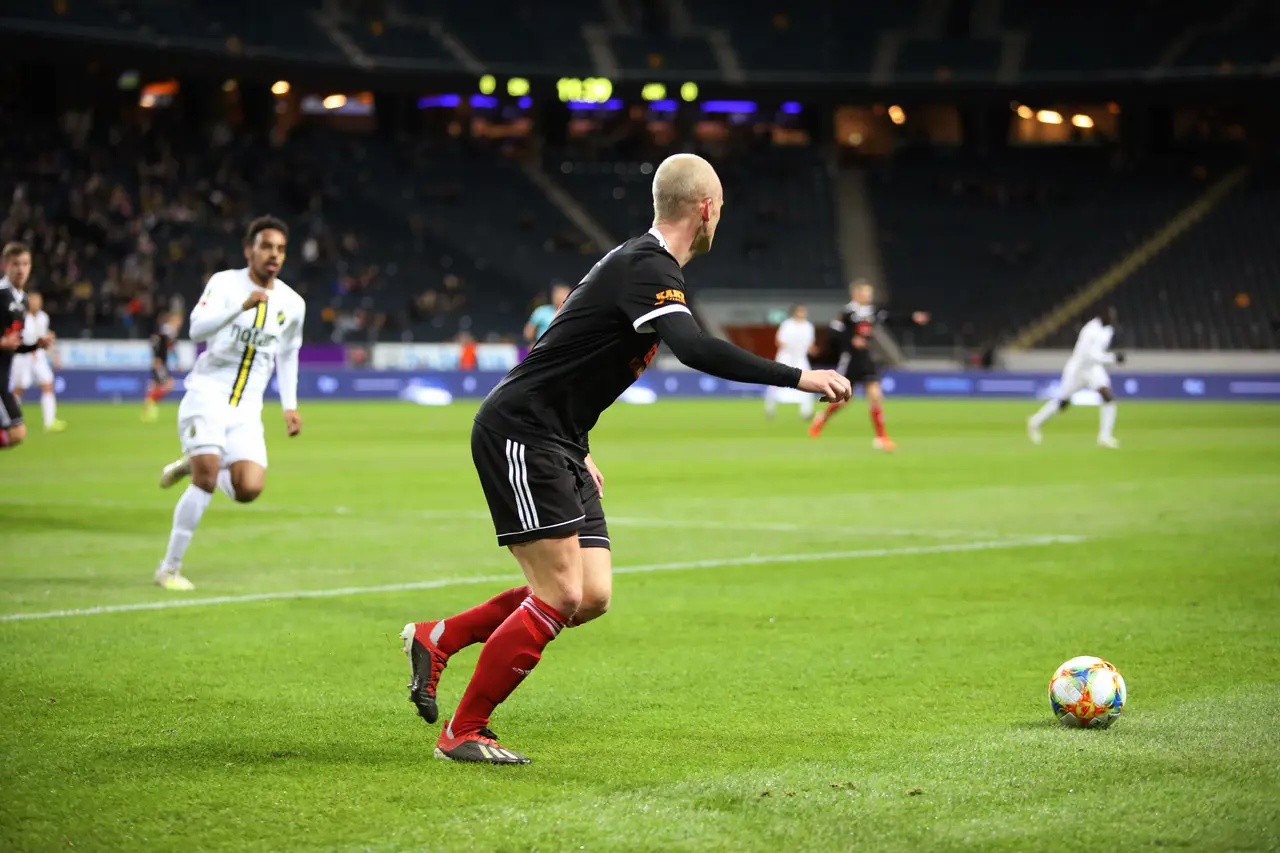 Viktor Lager mot AIK Foto: Idrottsfoto