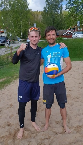 Emil Sjölund (Stöcke IF) / Mikael Billfors Gustavsson (The Beach)