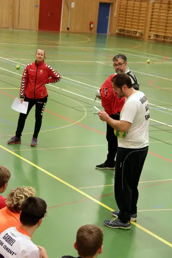 Några bilder från dagens provträning i Kulladals Sporthall.