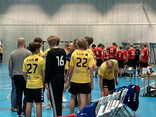 Översta bilderna från Stapelbädden (P16) och de nedre bilder från Mörrum (P15)