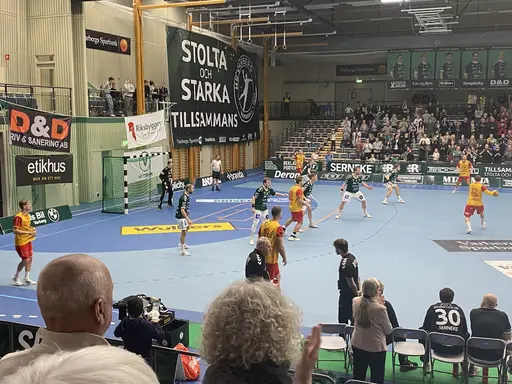 Bilder från matchen i går med bl.a Chris Heyers 19-18 på straff i mitten på andra halvlek 