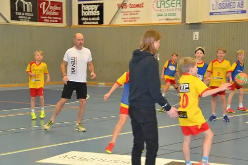 Handbolls helg i dur i Furutorpshallen