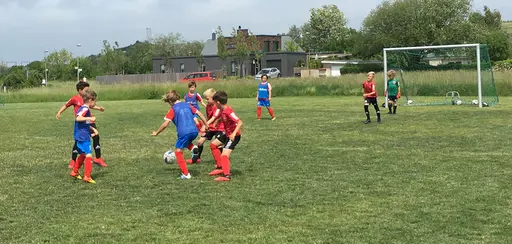 Båda lagen hade svackor, men kämpade sig in och tillbaka i matcherna. Det här var Kirsebergs dag när vi fick möjlighet att spela hos LB07 på Bunkeflostrands ip (Bråvalla).