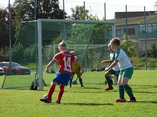En match som vi hade kontrollen på tidigt, men där vi slappnade av på slutet och bjöd motståndarna på flera lätta tröstmål. Foto: Daniel Nunez