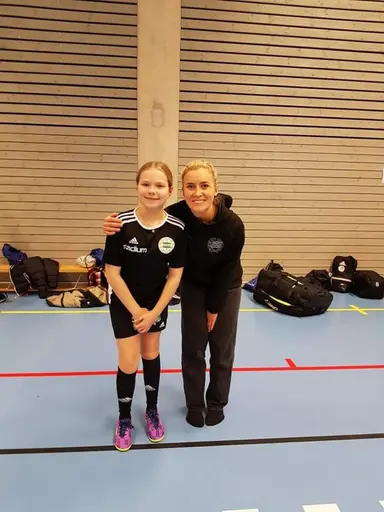 Ellen Gibson med F11