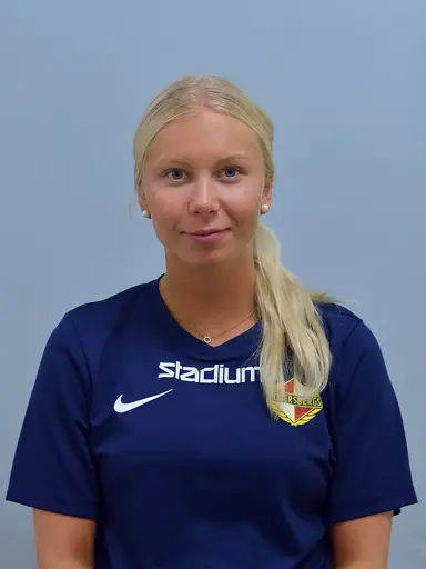 Dags i helgen för USM steg 1 för juniorer. Lagkapterna Julia och Emma är redo. RIK har gjort klart med ny målvakt Josefine Lindqvist och ny MV-tränare i Per Lundberg.